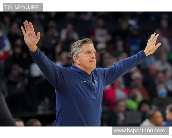 木狼逆转战胜对手赛后芬奇乐观表示戈贝尔状态良好