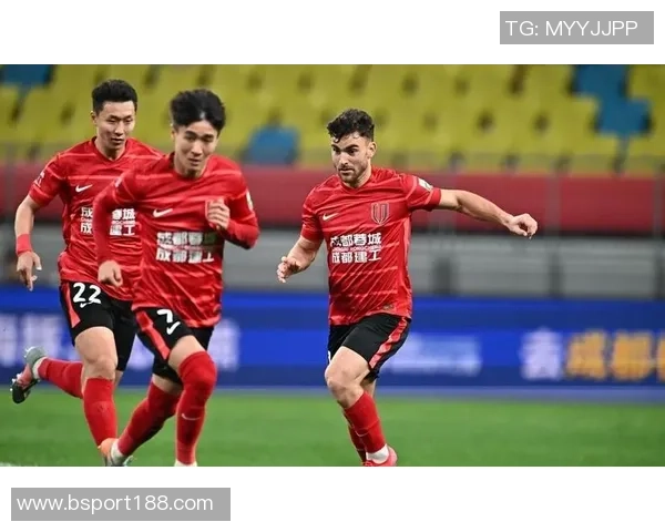 川媒曝蓉城即将官宣约翰阿洛伊西续约韦世豪李扬等国脚引发关注