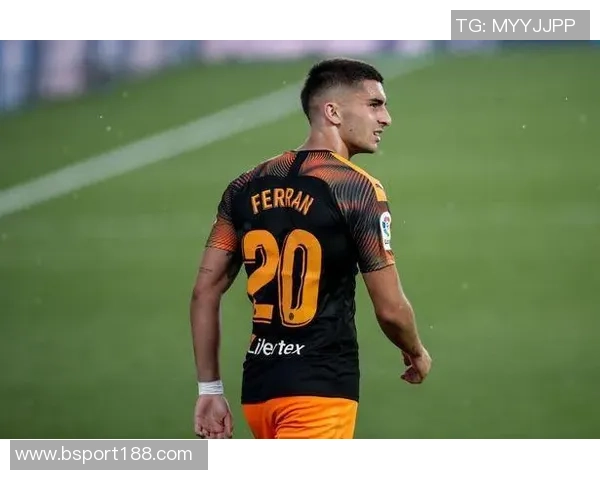 圭多罗德里格斯与格雷米奥达成协议转会费300万欧元签约三年 圭多罗德里格斯与格雷米奥达成协议转会费300万欧元签约三年