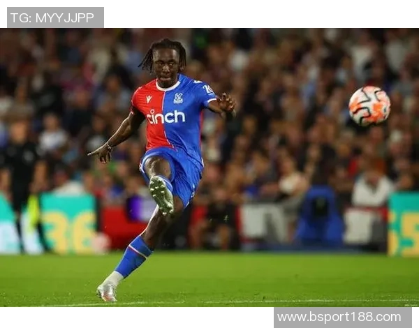 埃泽本赛季英超贡献18球仅次于哈兰德萨拉赫和姆伯莫表现抢眼