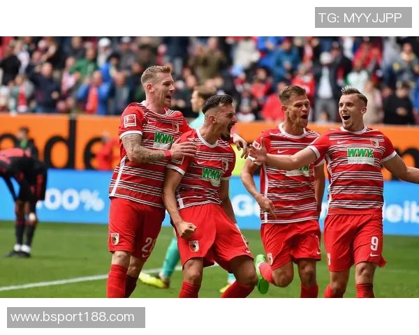 施洛特贝克强调争冠决心目前与榜首差距仅6分需展现雄心 施洛特贝克强调争冠决心目前与榜首差距仅6分需展现雄心